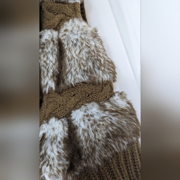 Kikit Faux Fur Knit Sweater Vest Womens Open Tie Front Size M Brown - Picture 5 of 9